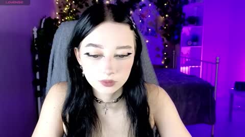 Snapshot of evelinadark chatting on February 27, 2026, 10:26 am Evelina online show from February 27, 2026, 10:26 am