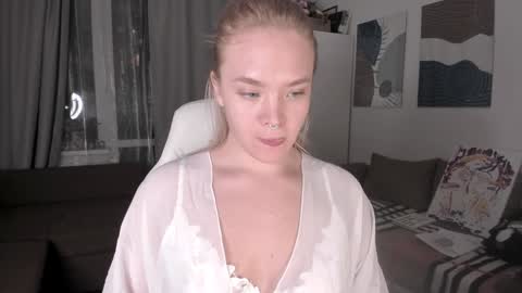 Eva online show from December 8, 2024, 3:13 pm