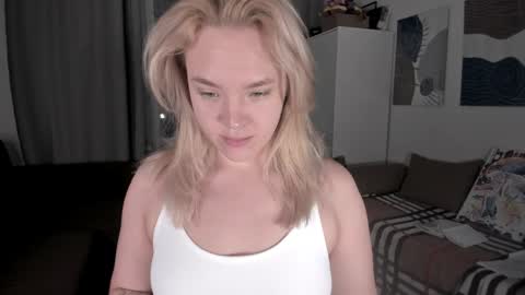 Eva online show from December 10, 2024, 6:44 am