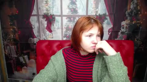 EvelinaRedfox online show from December 21, 2025, 6:31 am