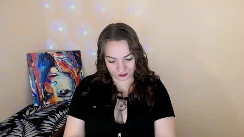 Lydia online show from October 10, 2025, 9:47 pm