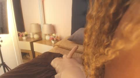 DAYANITA online show from April 28, 2026, 7:08 pm