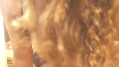 Snapshot of evelonga_707 chatting on May 15, 2026, 7:10 pm DAYANITA online show from May 15, 2026, 7:10 pm