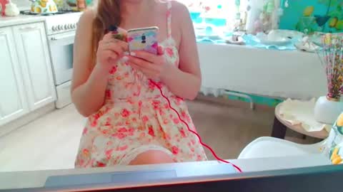 evelove online show from April 14, 2026, 10:21 am