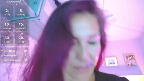 Juliana online show from January 4, 2025, 1:42 am