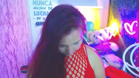 Juliana online show from January 9, 2025, 7:18 pm