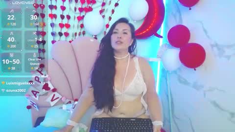 Juliana online show from February 14, 2025, 10:58 pm