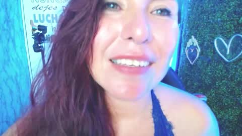 Juliana online show from March 9, 2025, 12:53 am