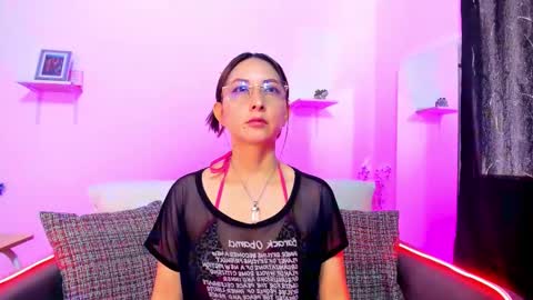 evelyn_miller___ online show from February 25, 2026, 8:40 pm