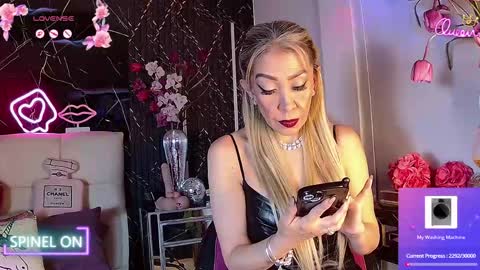 EvelynaGrey online show from April 29, 2026, 1:21 am