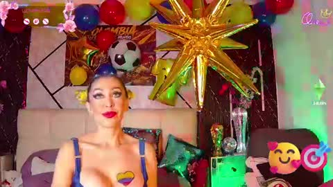 EvelynaGrey online show from June 18, 2026, 4:35 am