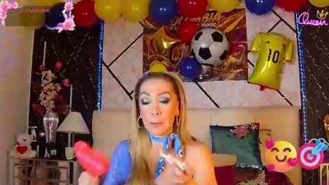 EvelynaGrey online show from June 19, 2026, 9:57 am