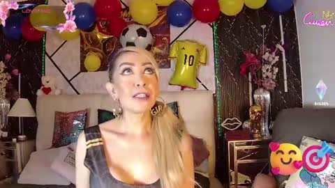 Snapshot of evelynagrey chatting on June 25, 2026, 8:19 am EvelynaGrey online show from June 25, 2026, 8:19 am