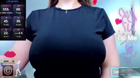 evelyne_rose online show from June 19, 2026, 5:12 am
