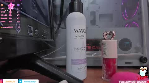 LAURA SOFIA  INDEPENDENT MODEL FOLLOW ME NOW ALMOST 10000 FOLLOWERS online show from October 2, 2025, 7:10 pm