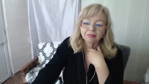 BarbaraBlondy online show from April 25, 2026, 11:24 am