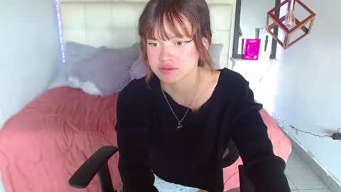 evelynn_fox_ online show from June 30, 2026, 6:31 pm
