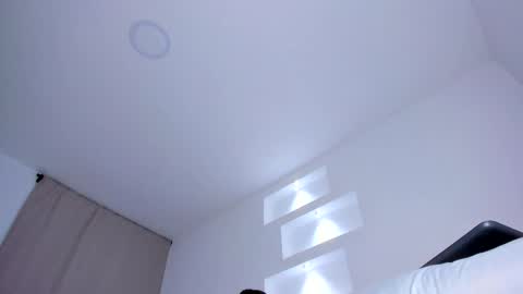 Eve online show from October 14, 2025, 2:01 am