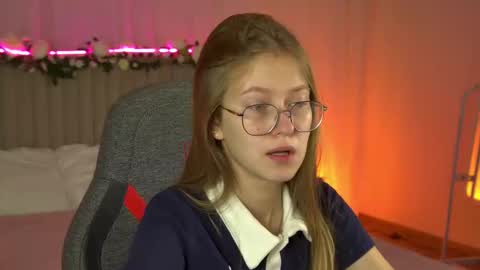 Eve online show from September 22, 2025, 6:15 am