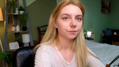 Ever online show from March 12, 2025, 9:12 am
