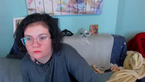 Everly online show from January 10, 2026, 4:09 pm