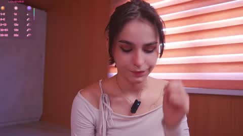 Snapshot of evervessi chatting on April 7, 2026, 6:58 am Anita online show from April 7, 2026, 6:58 am