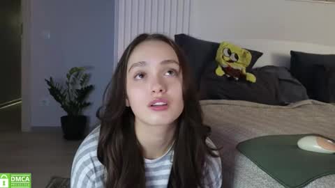 evi_woow online show from November 10, 2025, 10:31 pm