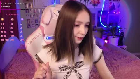 Evie online show from May 11, 2026, 4:04 pm