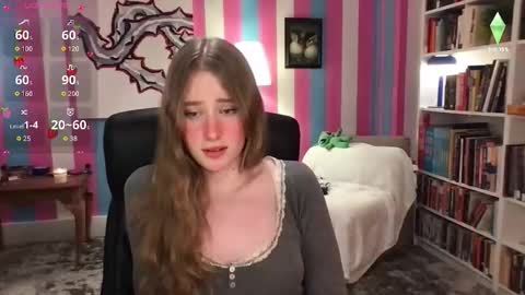 Evie3 online show from February 26, 2026, 3:27 am