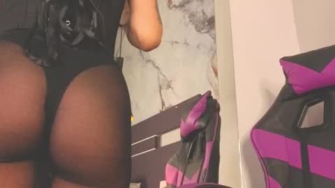 Snapshot of eviegothel_ chatting on March 4, 2026, 11:49 am eviegothel_ online show from March 4, 2026, 11:49 am