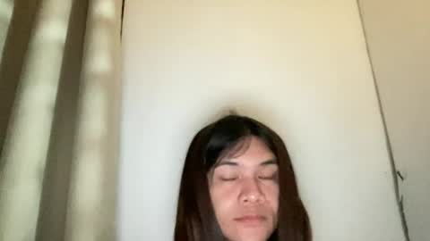 evielyn23 online show from June 23, 2026, 12:58 pm