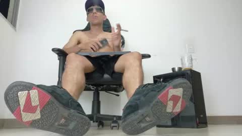 evil_boss1 online show from July 1, 2026, 11:48 pm