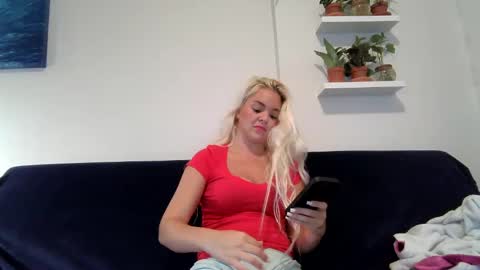 Badblondebunny online show from December 31, 2024, 12:32 am