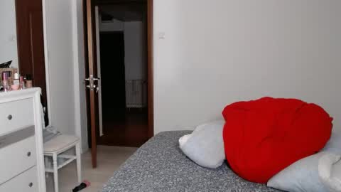 Snapshot of evolett chatting on February 15, 2025, 4:58 am ONLYFANS  There are legends that in this room all your wishes can come true  Private is Open online show from February 15, 2025, 4:58 am