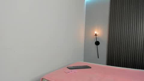 evony_beckerr online show from January 17, 2026, 11:15 am