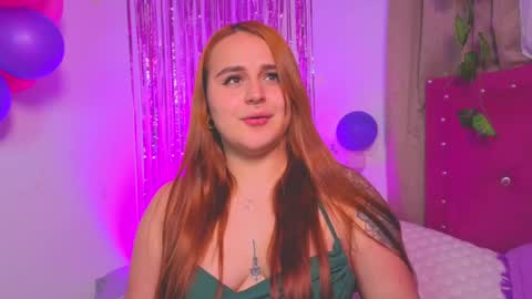 Snapshot of evy_orange1 chatting on September 21, 2025, 2:02 am EVY online show from September 21, 2025, 2:02 am