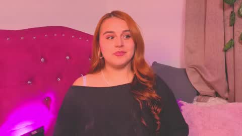 Snapshot of evy_orange1 chatting on September 28, 2025, 4:18 am EVY online show from September 28, 2025, 4:18 am