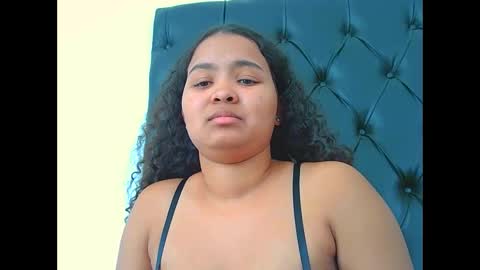 Snapshot of exclusivecourtney chatting on May 31, 2026, 8:32 am courtney online show from May 31, 2026, 8:32 am