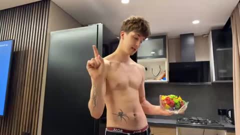 exclusiveflexboy online show from June 16, 2026, 11:29 pm
