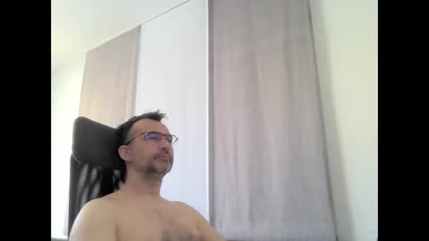 exhibit77 online show from April 23, 2026, 6:58 am