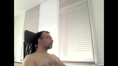 exhibit77 online show from April 27, 2026, 9:18 am