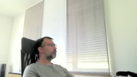 exhibit77 online show from May 20, 2026, 12:33 pm