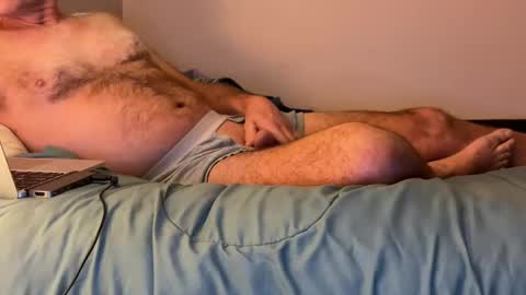 exhibitionguy11 online show from December 31, 2024, 4:27 am