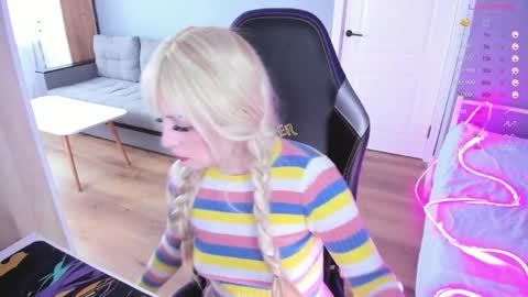  Amy  online show from April 6, 2026, 12:28 pm