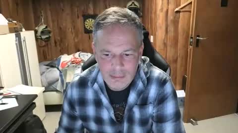 exibe1219 online show from October 20, 2025, 12:27 pm