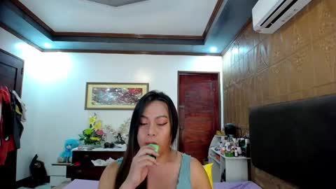 voloptous mommy angel online show from March 9, 2025, 7:45 am