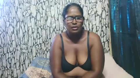 exotic_indian95 online show from January 17, 2026, 3:39 pm