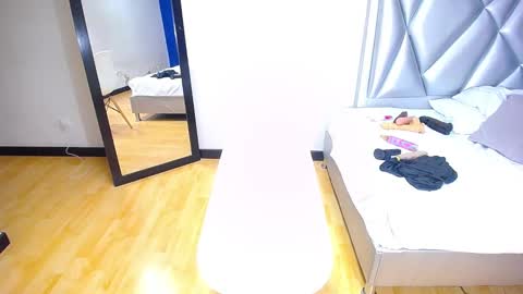 Snapshot of exotic_karmella chatting on December 6, 2024, 1:18 am exotic_karmella online show from December 6, 2024, 1:18 am