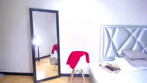 Snapshot of exotic_karmella chatting on December 21, 2024, 10:19 pm exotic_karmella online show from December 21, 2024, 10:19 pm