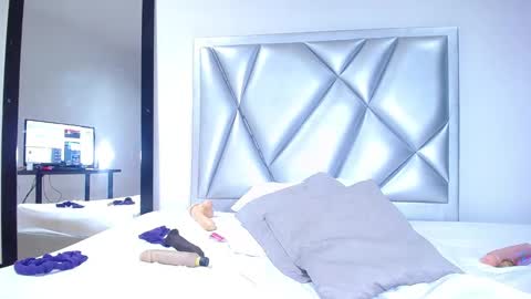 Snapshot of exotic_karmella chatting on January 18, 2025, 12:02 am exotic_karmella online show from January 18, 2025, 12:02 am